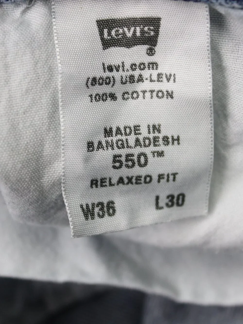 Levi's 550 Jeans Mens 36x30 Blue Relaxed Fit 100% Cotton 5-Pocket Denim Y2K